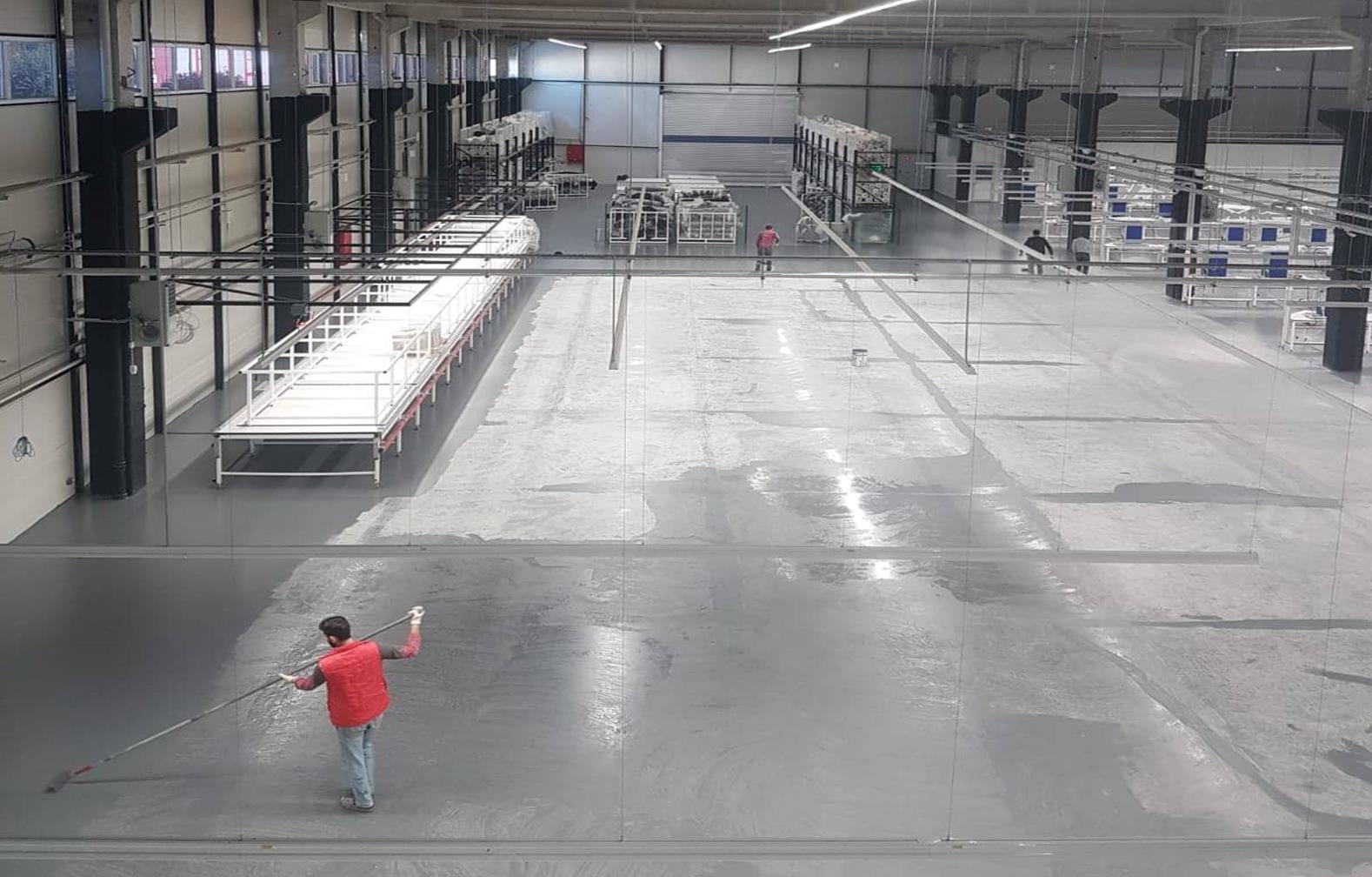 epoksi tekstürlü zemin kaplama uygulaması fabrika dayanıklı yüzey